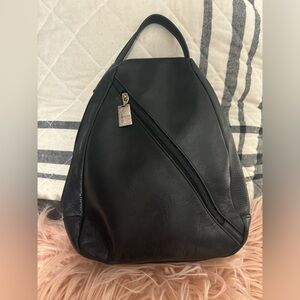TIGNANELLO - Genuine Black Backpack